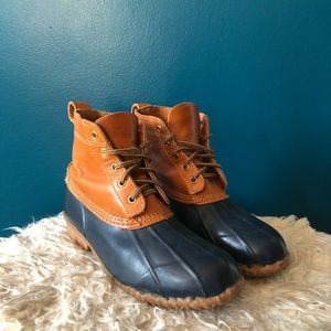 Eddie Bauer Duck Boots